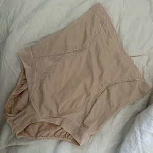 Maidenform Slimming Shapewear